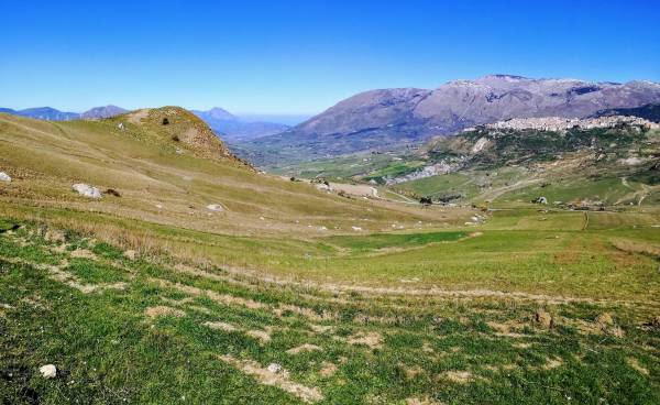 Parco: I luoghi cari a Giuseppe Antonio Borgese e i tesori di Polizzi Generosa